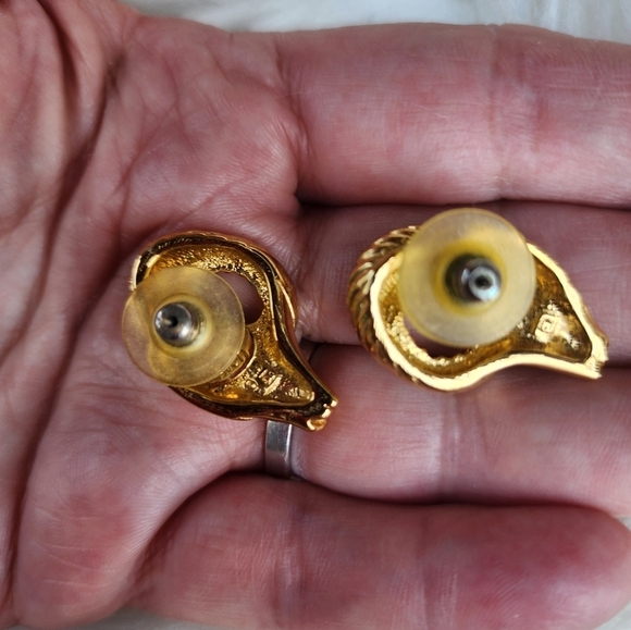 KJL vintage Rams head earrings‎ - Picture 3 of 5